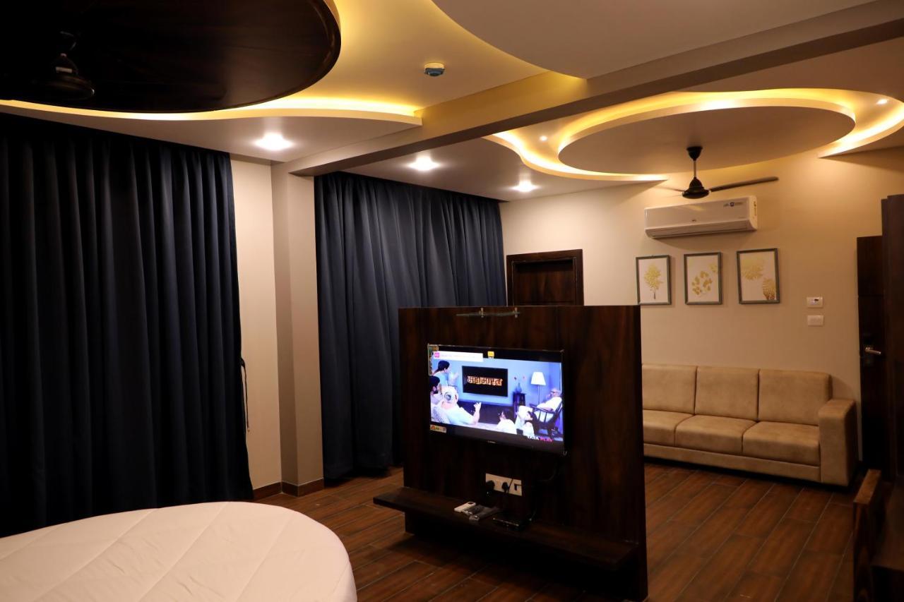 Hotel Nest Bhuj Extérieur photo